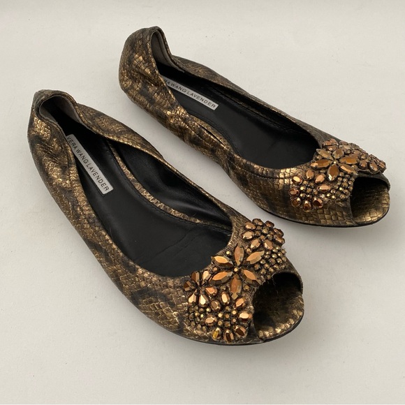 Vera Wang Lavender Animal Print Embellished Ballet Flat Shoes 8.5 M Peep Toe - Picture 5 of 16